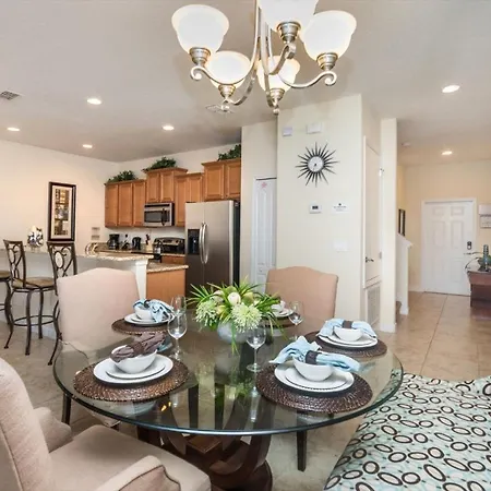 3031 Beach Palm